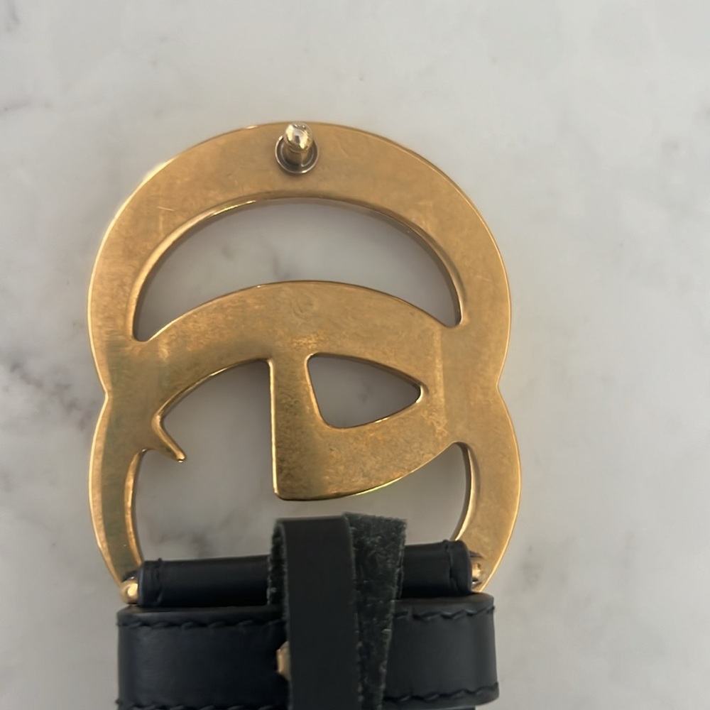 Gucci Black Belt with Gold Buckle - Picture 4 of 7